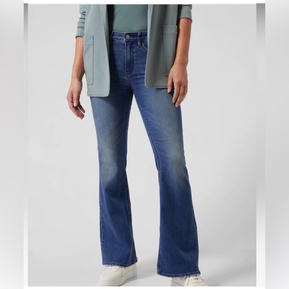 Athleta SculpTek Flare Cut Blue Jeans 16 - Picture 7 of 8